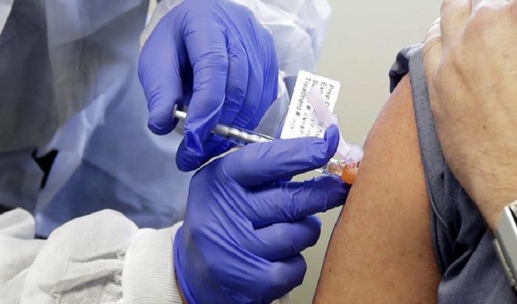 Primeira pessoa vacinada contra covid 19 relata a sua experiência!!