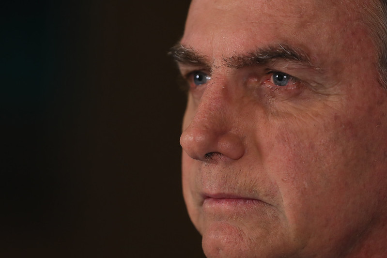 Presidente Bolsonaro volta a atacar os governadores