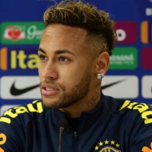Neymar doa R$5 milhões para combate ao coronavírus.