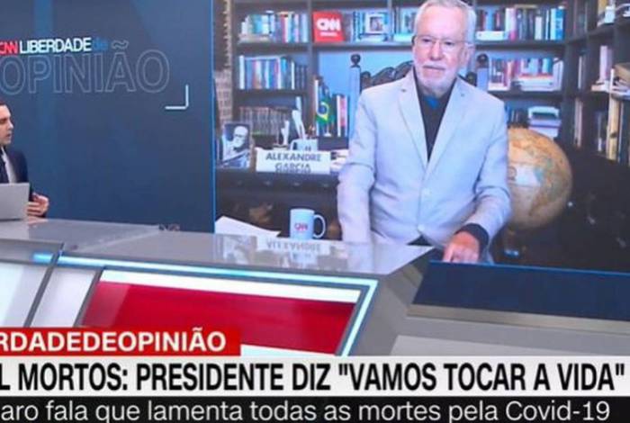 Âncora da CNN perde a paciência com Alexandre Garcia após ele defender cloroquina