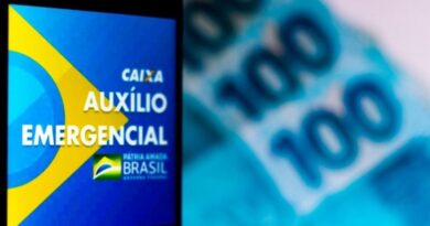 Comunicado da Caixa sobre Auxílio deixa benefíciados preocupados Comunicado da Caixa sobre Auxílio deixa benefíciados preocupados