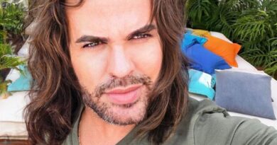 Eduardo Costa assume que vive romance com policial militar de Minas Gerais expõe foto e conta detalhes Eduardo Costa