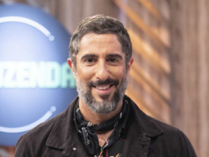 Marcos Mion confirma saída da RecordTV em vídeo, mas deixa mistério no ar