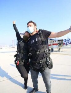 Vídeo: Cantora Maiara da dupla Maiara e Maraísa, é pedida em casamento de forma surpreendente 