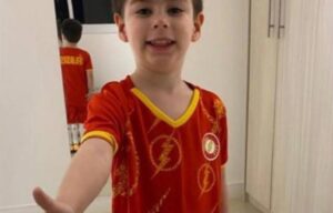 Caso Henry: Jairo e Monique dormiam juntos no momento da prisão e tentaram jogar celulares pela janela