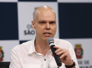 Bruno Covas é internado em UTI as pressas após sangramento no estômago e estado de saúde preocupa: 