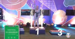 Juliette é a nova campeã do BBB21! Veja a reação dela após ganhar o reality show;
