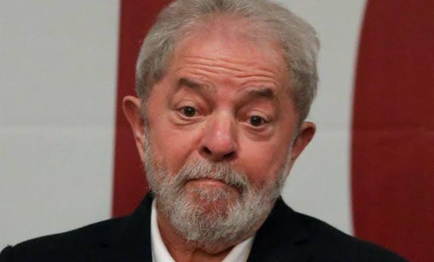 URGENTE: Lula deixa brasileiros PERPLEXOS ao tomar DECISÃO de EXTINGUIR escolas ci… Ver mais