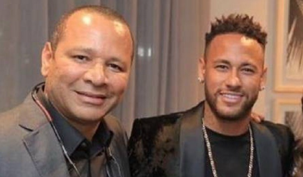 Ex-namorada de Neymar Jr é vista nos braços do pai dele e verdade vem à tona: ‘Muito amor’
