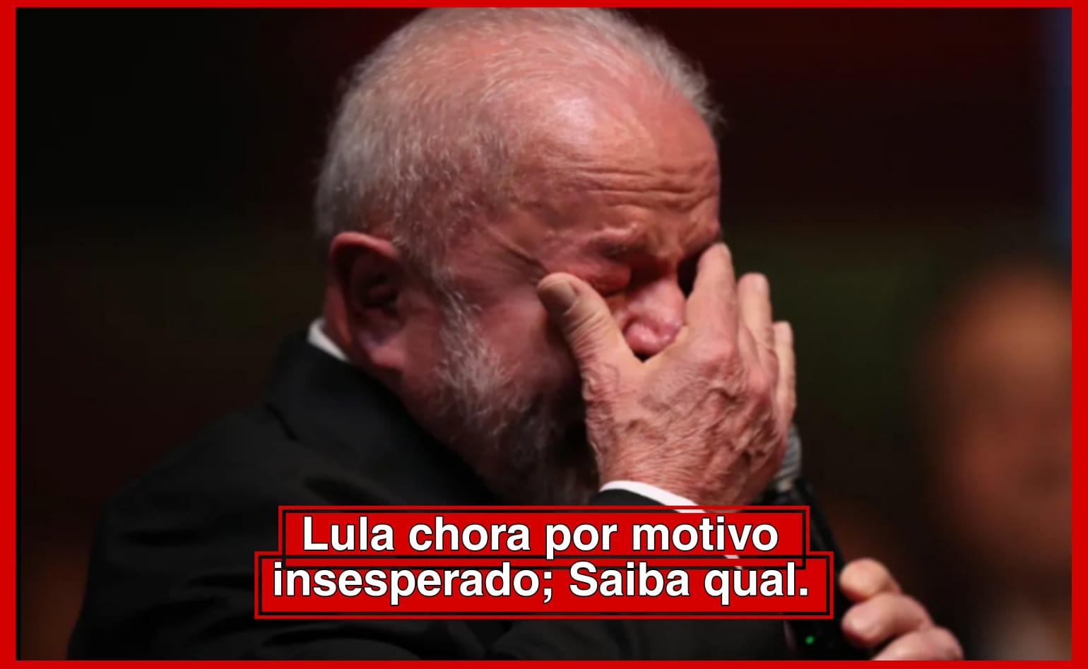Foto de Lula. Lula não aguenta e cai no choro durante discurso. Imagem: internet.