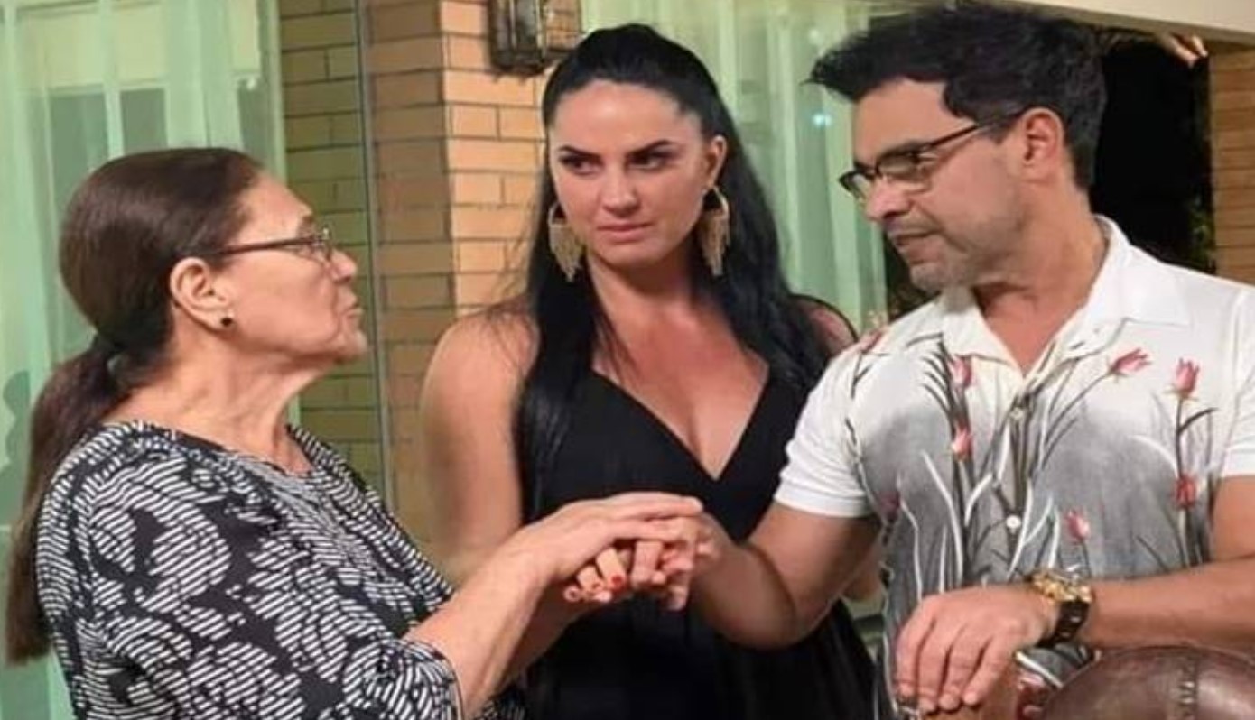 Recentemente, dona Helena, mãe de Zezé Di Camargo, surpreendeu ao falar abertamente sobre Graciele Lacerda, atual esposa do cantor sertanejo. FOTO: internet.