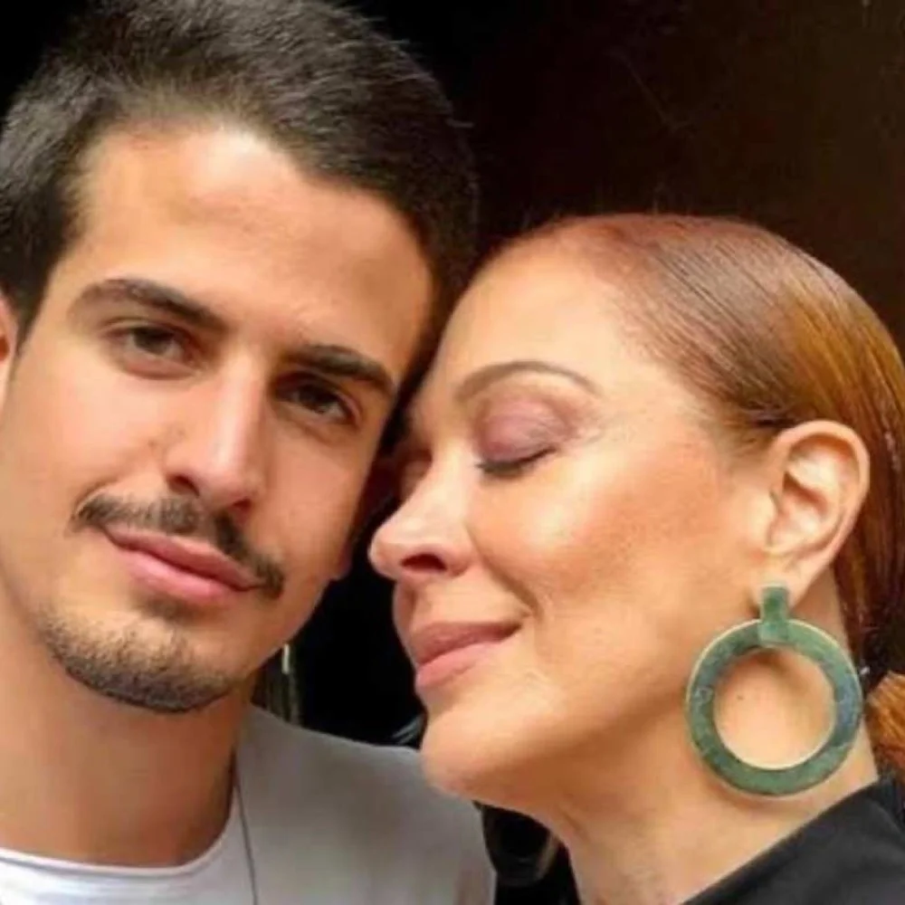 Claudia Raia enfrenta críticas após revelar diálogo íntimo com o filho sobre privacidade