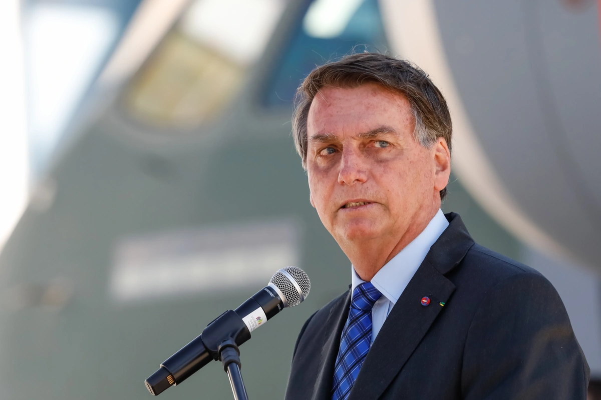 Julgamento de Jair Bolsonaro por racismo no TRF-4 coincide com tragédia de incêndio em SP