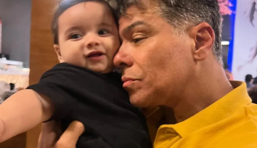 Maurício Mattar pede orações: Neto de apenas 2 anos foi internado. Makai, neto do cantor e ator Maurício Mattar, voltou...